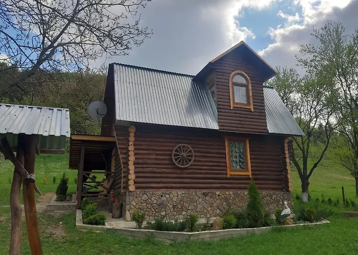 Дерев'Яний Будинок З Банею Oriv photo