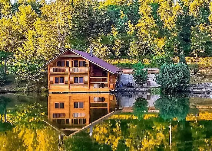Будиночок Улюблений Shyroke  photo