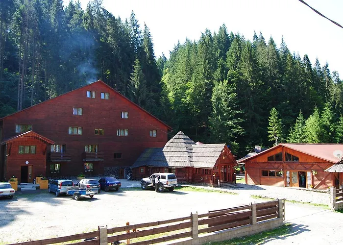 Goverla Hotel Lugi photo