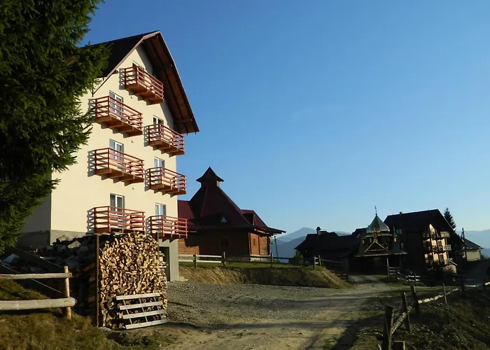 У Павла Hotel Yablunytsya photo